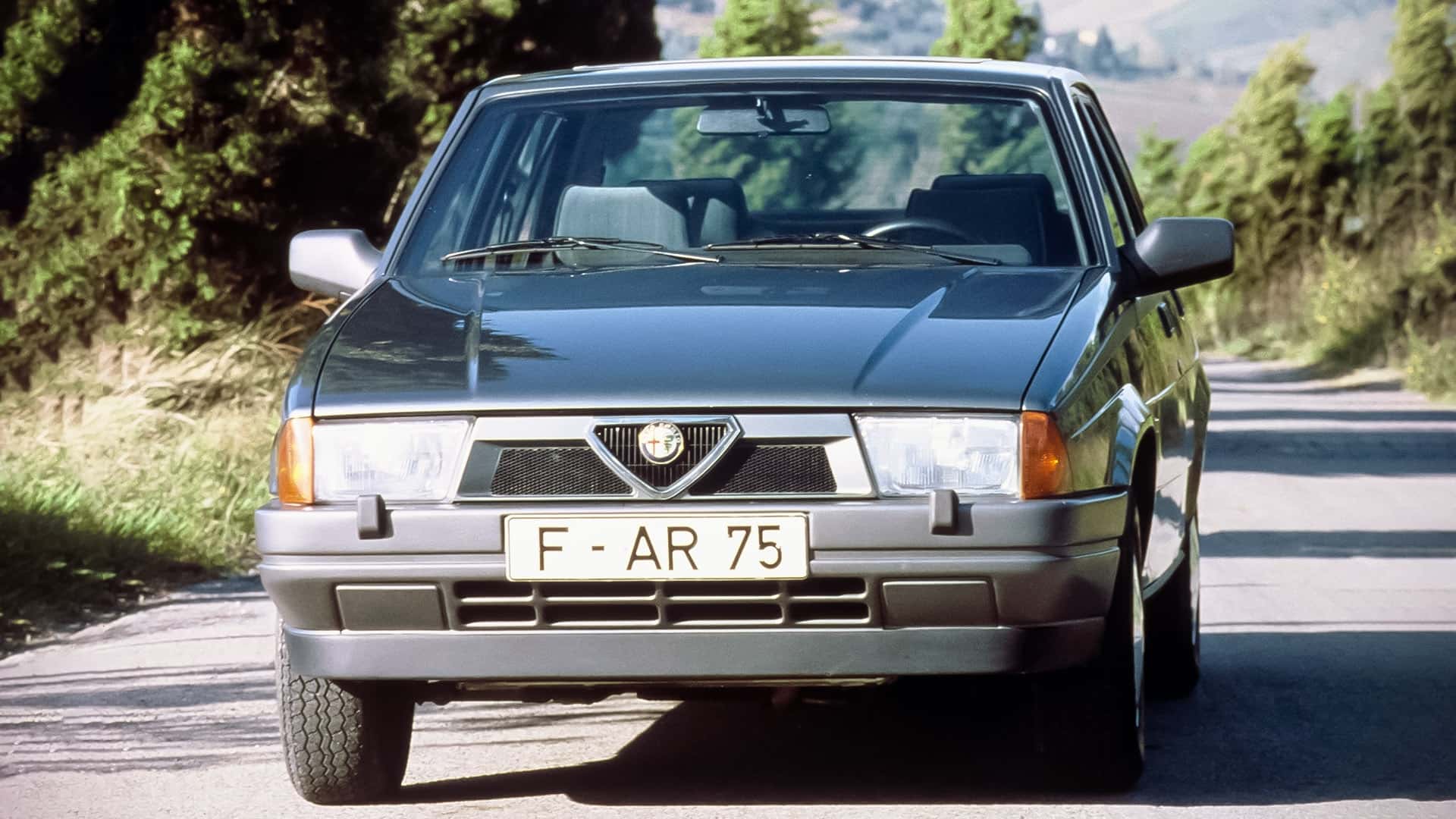 alfa-romeo-75-1985-1992d
